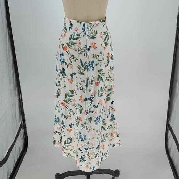 00953 Saks Fifth Ave Floral Linen Skirt White Green Size Small preppy summer - Picture 2 of 6
